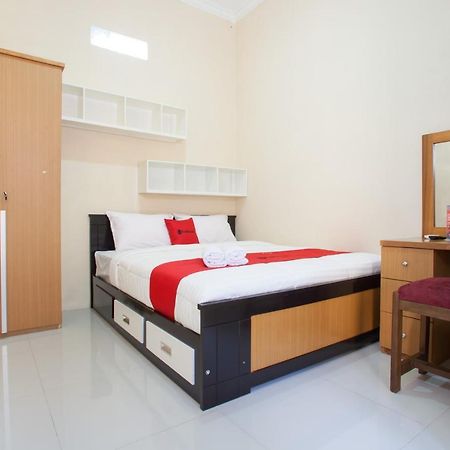 Reddoorz Syariah Near Untag Banyuwangi Hotell Banyuwangi  Exteriör bild