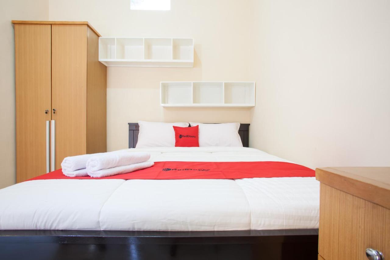 Reddoorz Syariah Near Untag Banyuwangi Hotell Banyuwangi  Exteriör bild